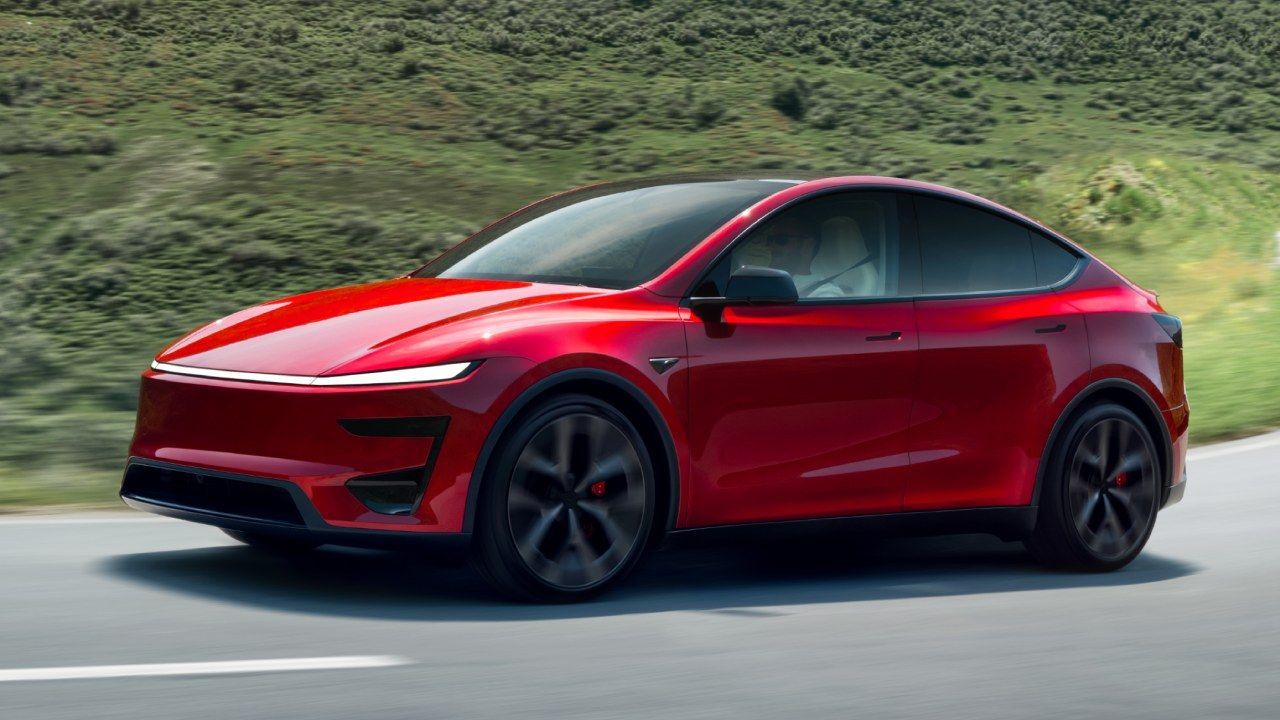 El nuevo Tesla Model Y Performance ya es oficial, llegará primero a Europa con 580 km de autonomía y varias dudas que resolver