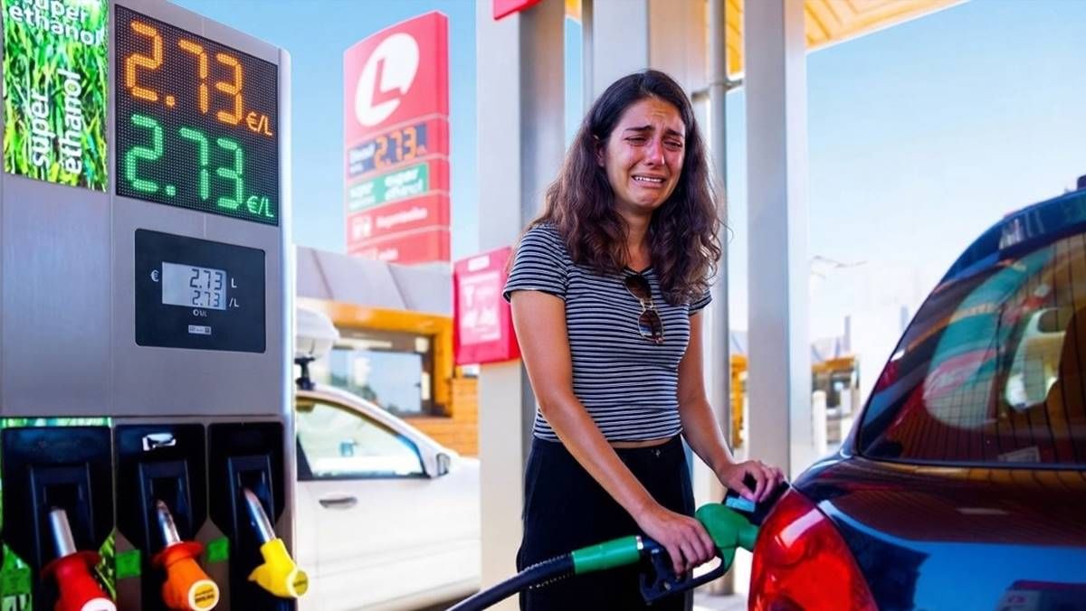 Repostar ya cuesta más de 2,50 euros el litro en algunos puntos de Europa