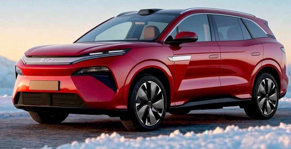 115 kWh de batería, 7 plazas y hasta 650 km de autonomía: así es el Atto 8, el buque insignia de BYD