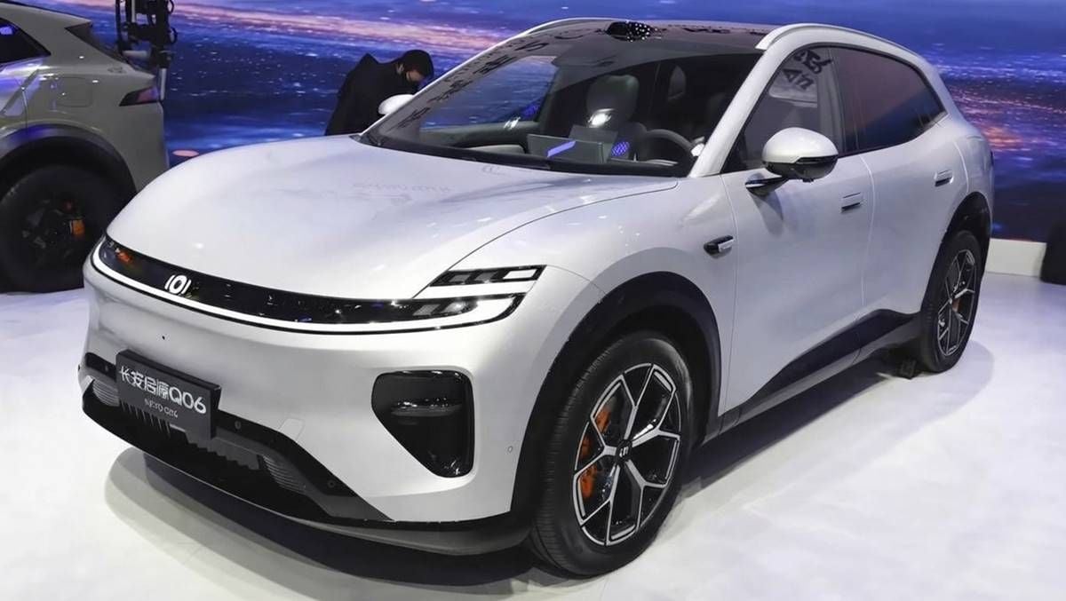700 km de autonomía, carga rápida en 9 minutos y un precio de unos 19.000 euros: este SUV de Changan quiere arrasar