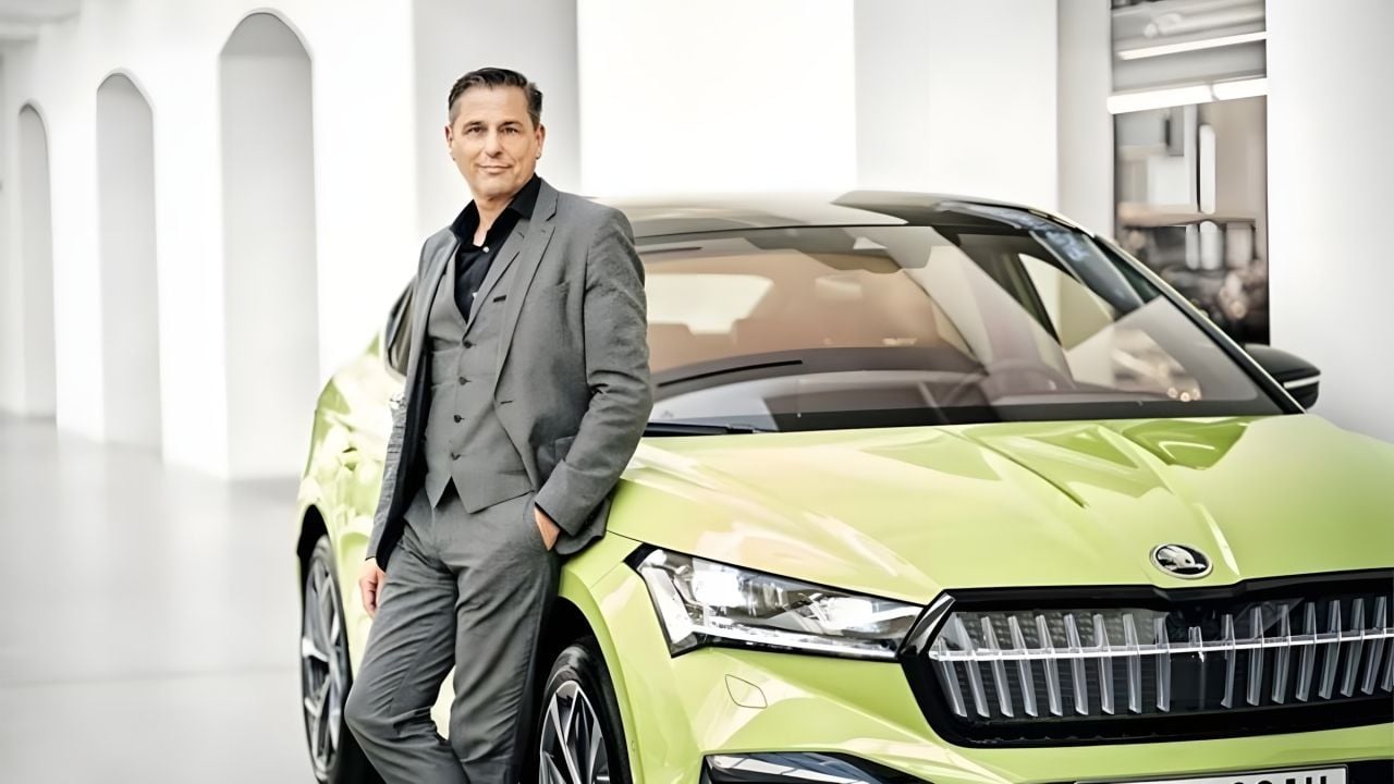 Škoda lanza un mensaje incómodo para los extremistas del coche eléctrico