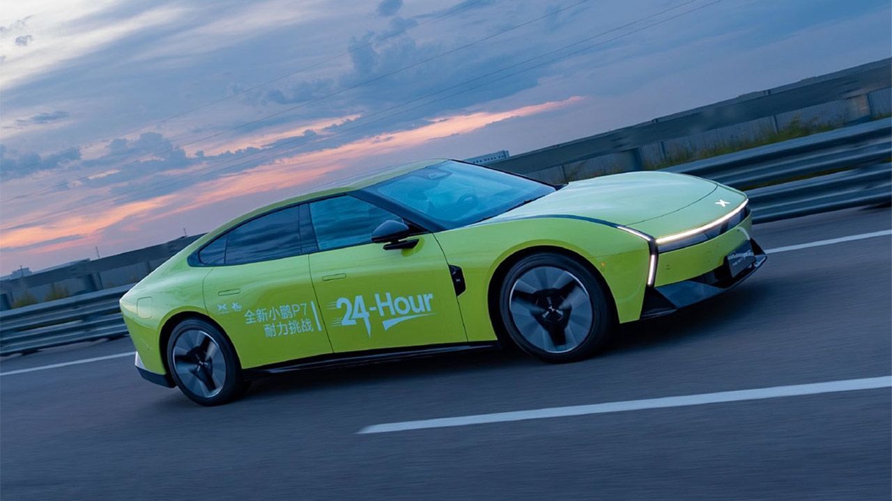 24 horas a 210 km/h, el nuevo Xpeng P7 arrebata a Xiaomi este curioso récord de resistencia para coches eléctricos