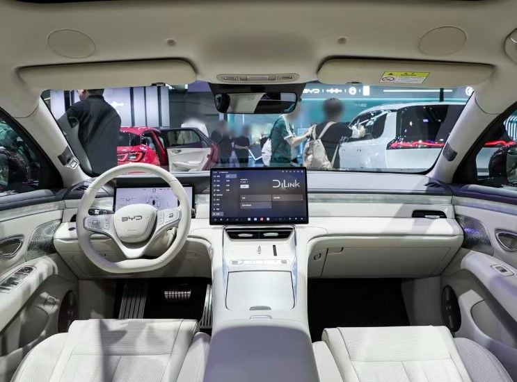 900 km de autonomía y plataforma de 800 voltios para el nuevo BYD Seal 08