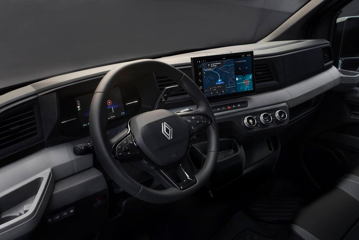 El Renault Master se renueva con nueva batería de 87 kWh y 460 km de autonomía