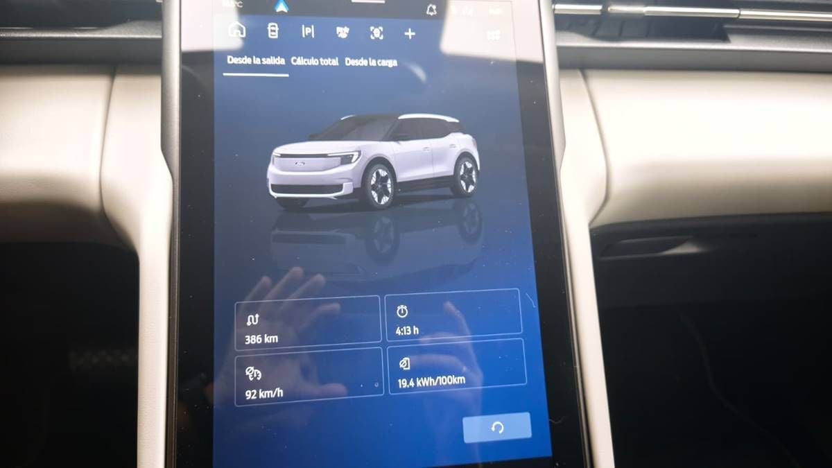 Prueba de autonomía a 120 km/h del Ford Explorer