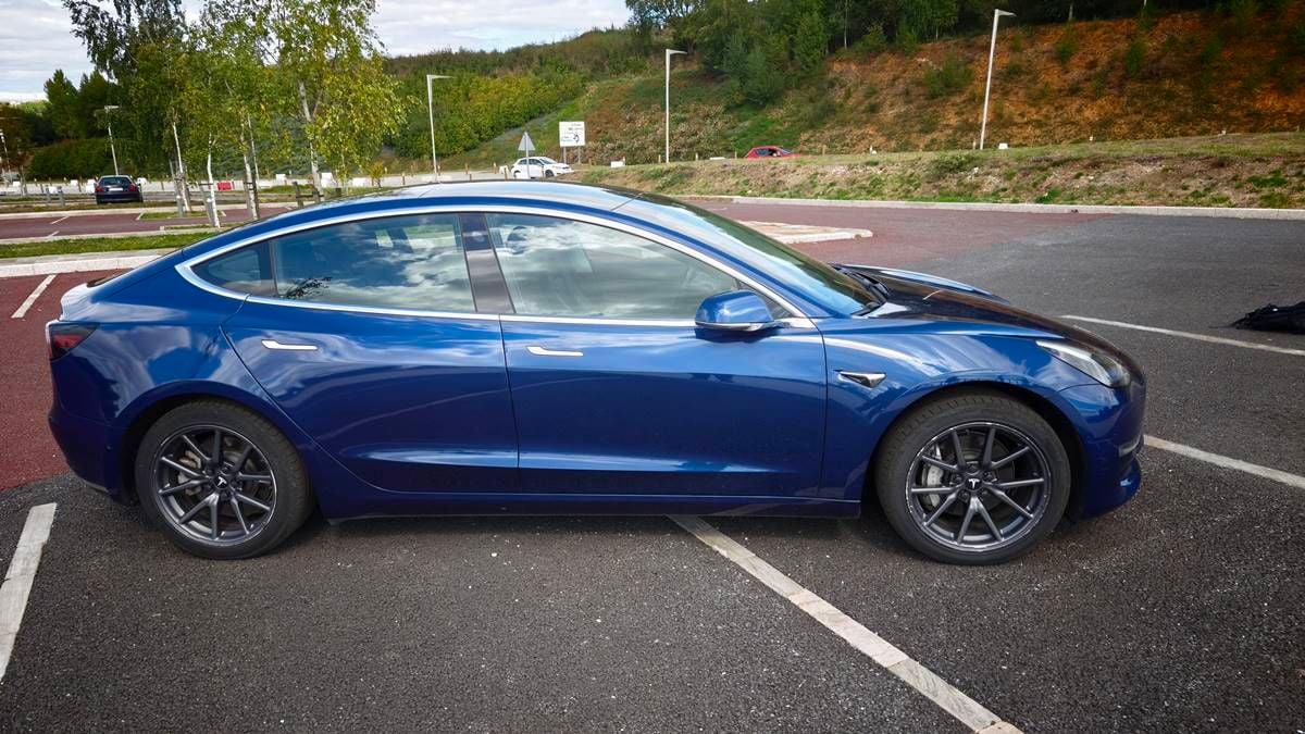 Tesla Model 3 2019 FCE