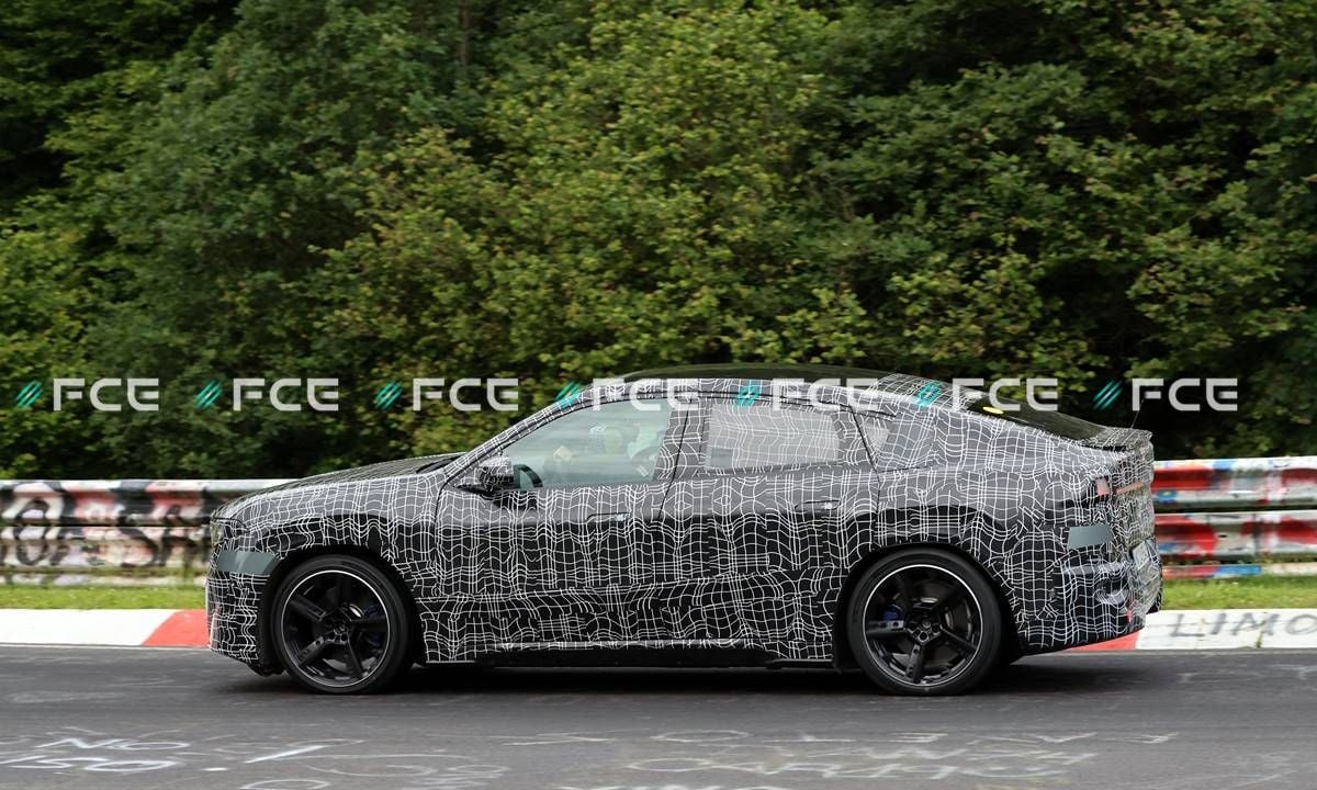 El BMW iX4 continúa su puesta a punto en Nürburgring antes de su debut: así será el nuevo SUV coupé eléctrico de la marca