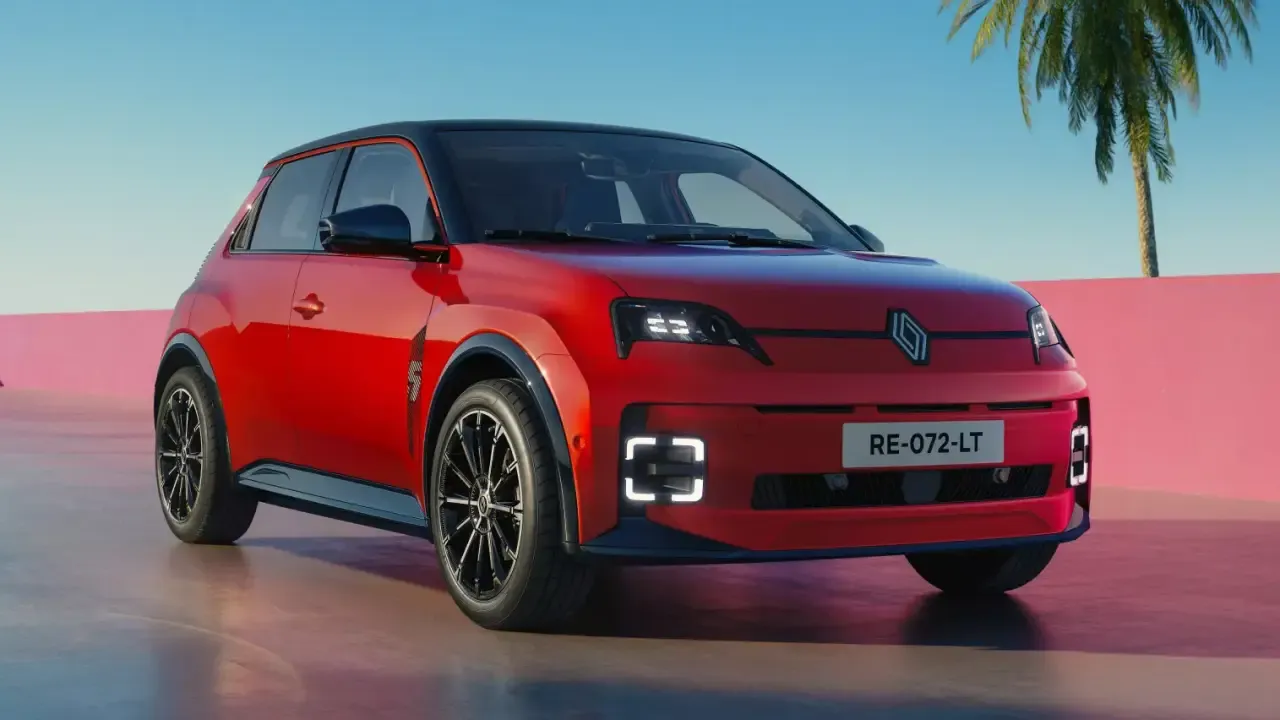 Renault prepara una gran evolución para el R5: toda la gama tendrá baterías LFP para competir con los eléctricos chinos