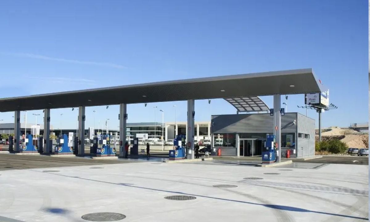 Navarra marca el camino: las gasolineras ya saben que el futuro no se vende en surtidores