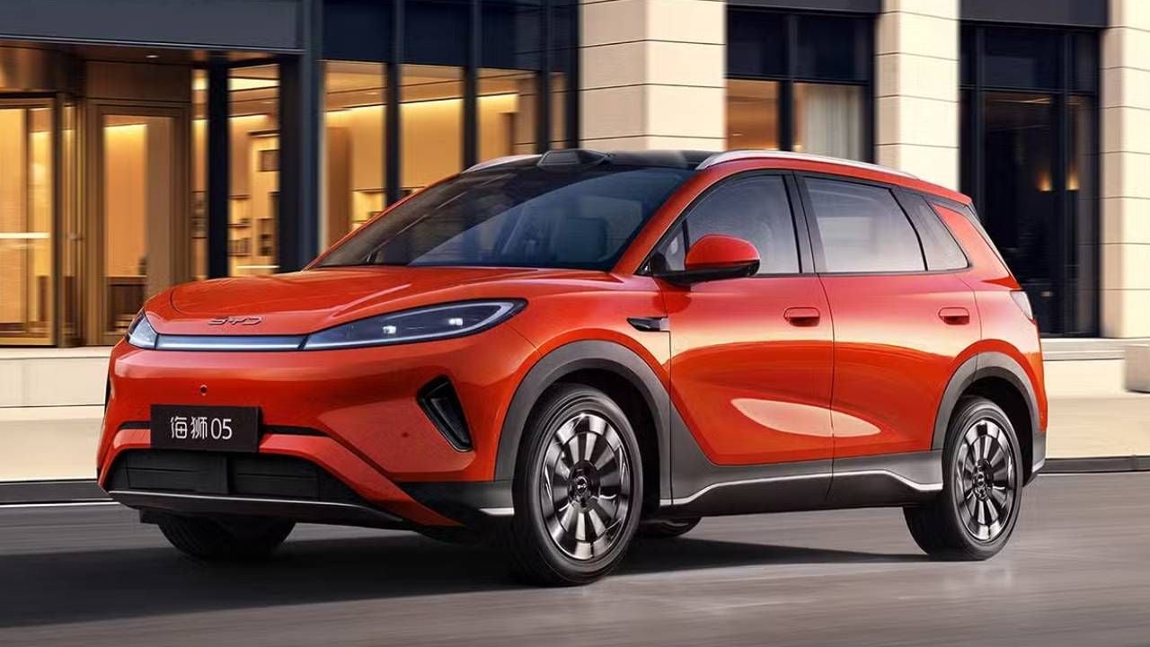 BYD presenta el hermano mayor del Atto 3: 630 km en eléctrico, más de 2.000 km como PHEV
