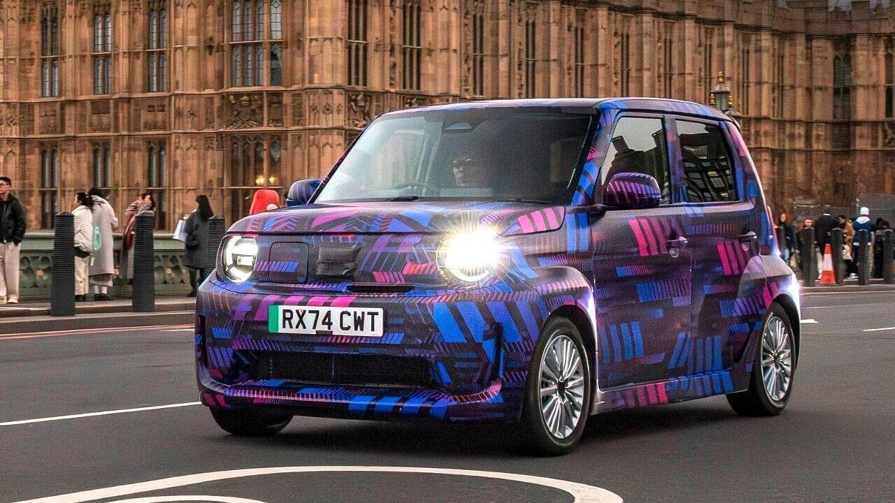 Tras el fracaso del Honda e, la marca lo vuelve a intentar con el Super EV, un simpático eléctrico económico