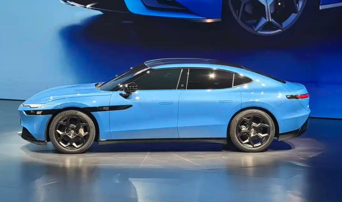 El Volkswagen UNYX 09 apunta alto: más tecnología y conducción autónoma