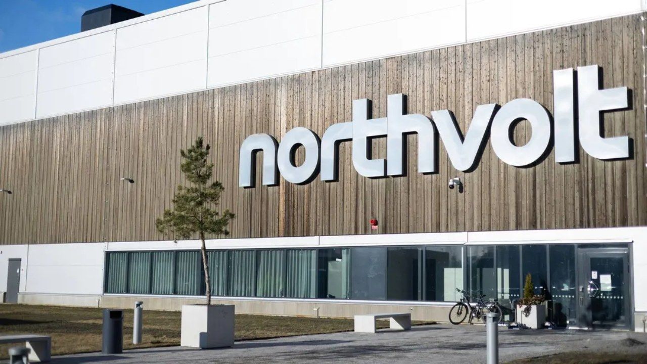 Northvolt ya tiene comprador, la promesa de las baterías en Europa está salvada con el respaldo de Stellantis