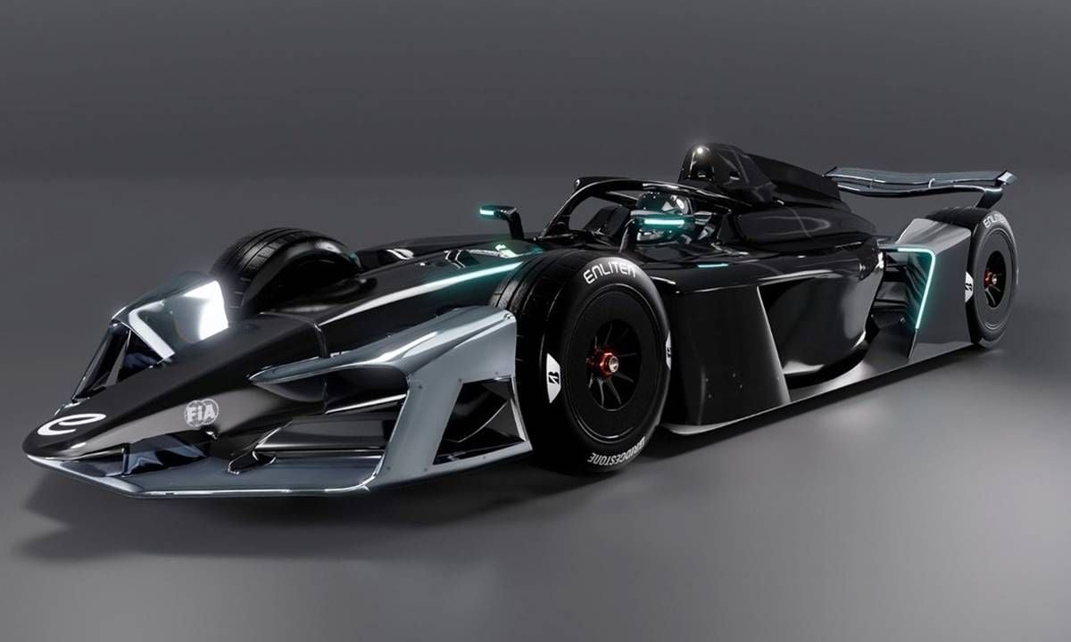 David Coulthard prueba el nuevo Fórmula E Gen4 y se queda sin palabras: tracción total, 815 CV y 335 km/h de velocidad punta