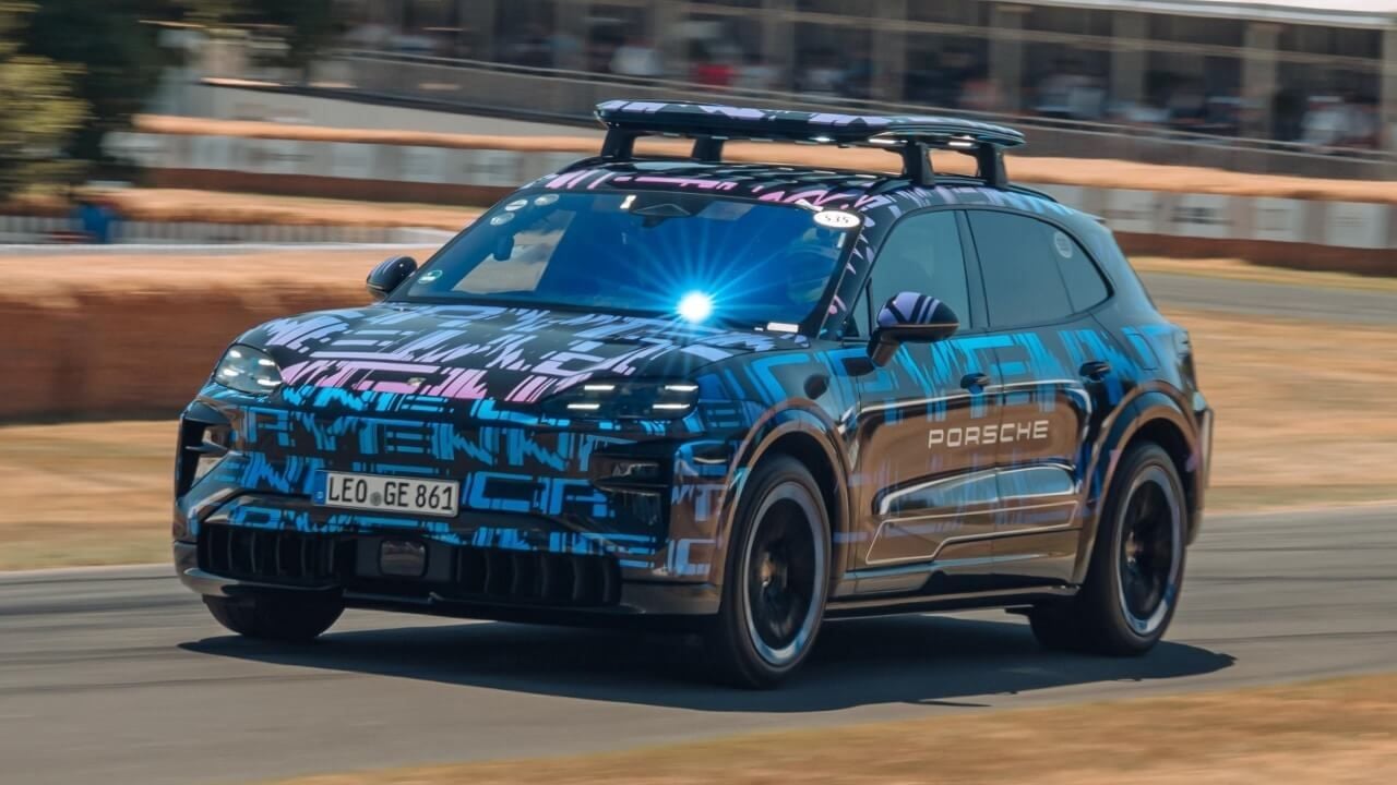 Porsche no se rinde y electrifica su modelo más importante: primer vistazo al Cayenne Electric