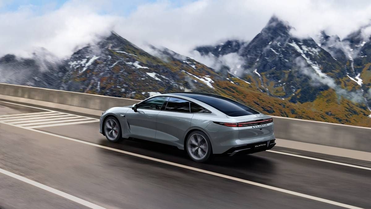 EXLANTIX ES prepara su desembarco en España con una berlina eléctrica de hasta 100 kWh pero menos maletero que un Renault Megane