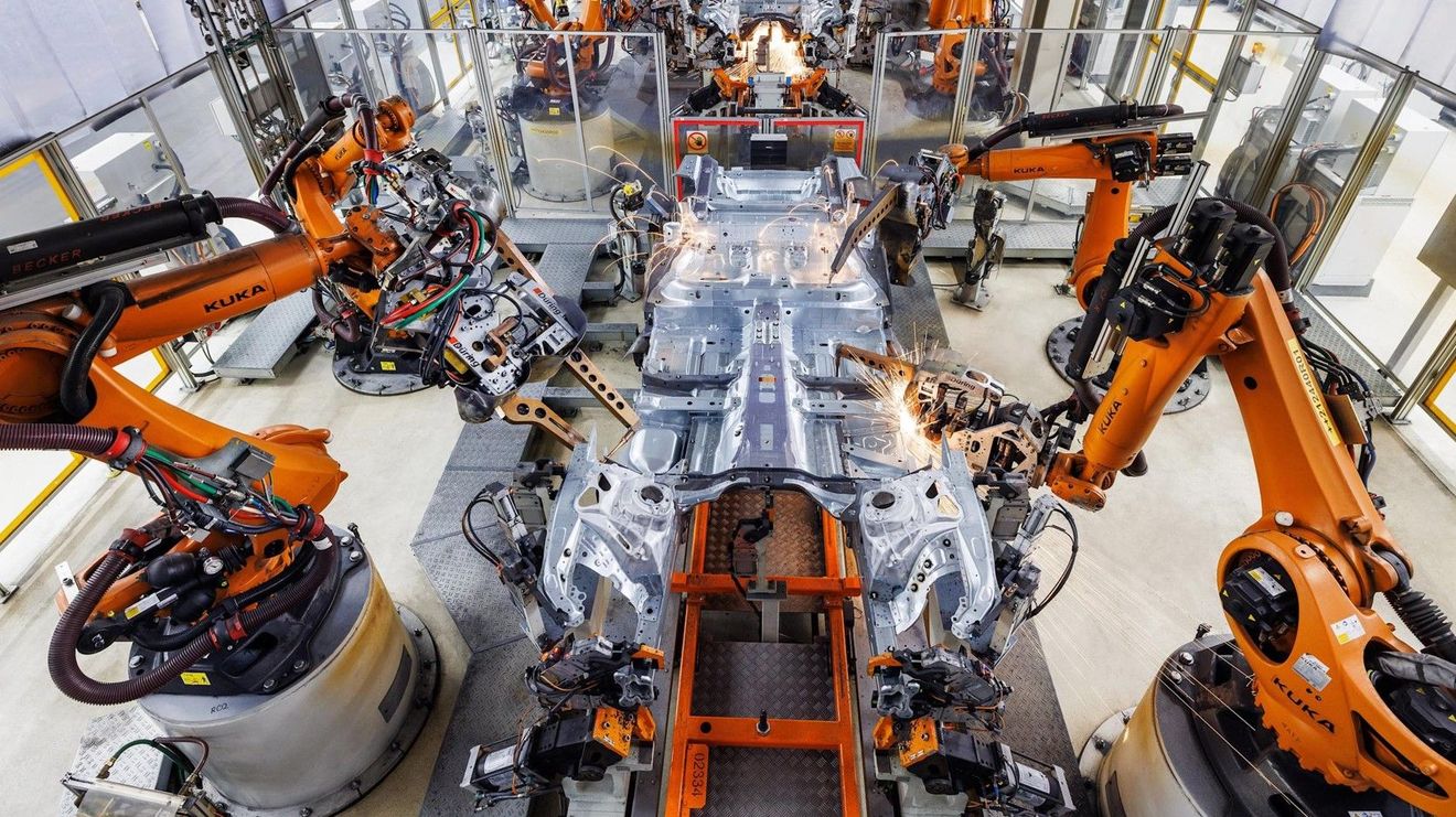 Así quieren revolucionan Audi, BMW y Mercedes la producción con inteligencia artificial