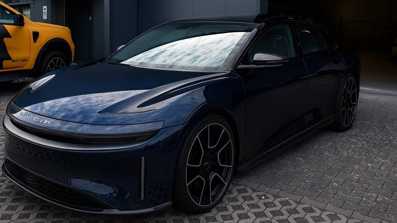The Stig se sube al Lucid Air Sapphire en Nürburgring y no hay vuelta atrás: es otro nivel