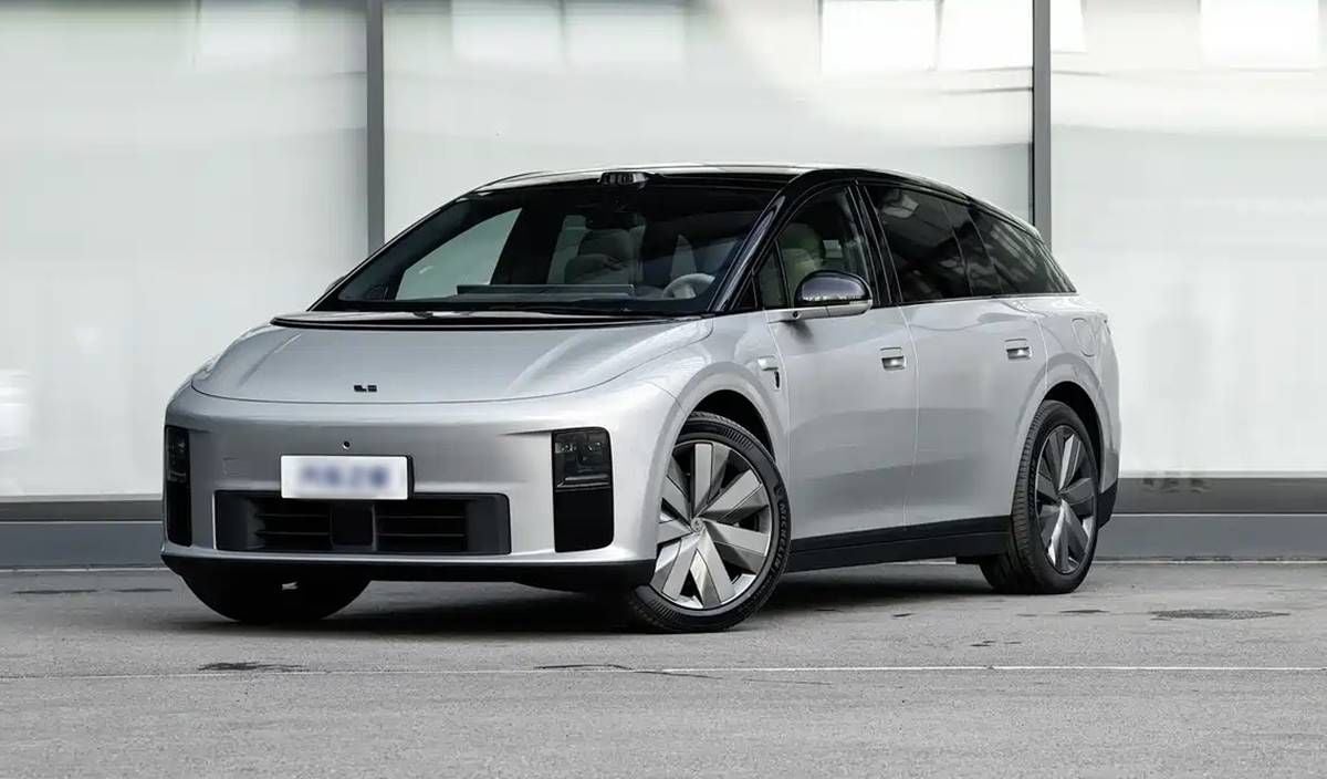 Li auto 8