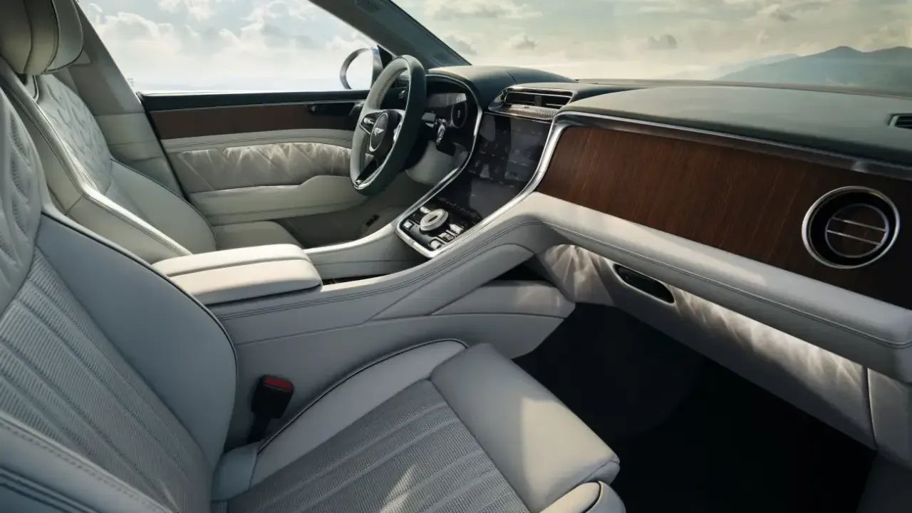 Bentley Torcal: el primer eléctrico de la marca tiene 888 CV de potencia, 600 km de autonomía y lujo a raudales