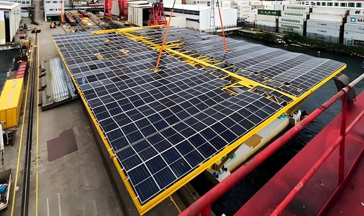 España ya prueba una plataforma solar flotante en el mar que podría cambiar la producción renovable