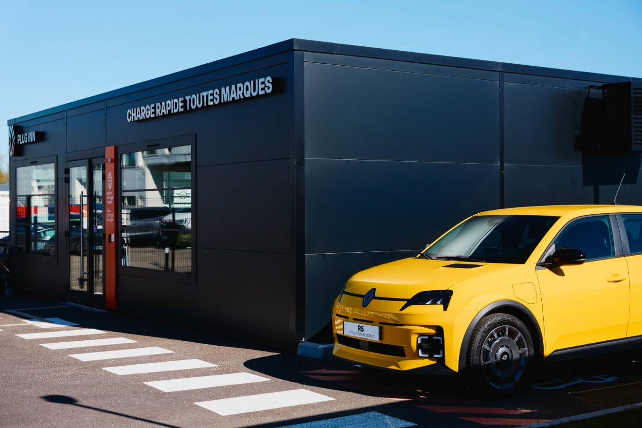 Renault muestra el camino de como deben ser las estaciones de carga para coches eléctricos