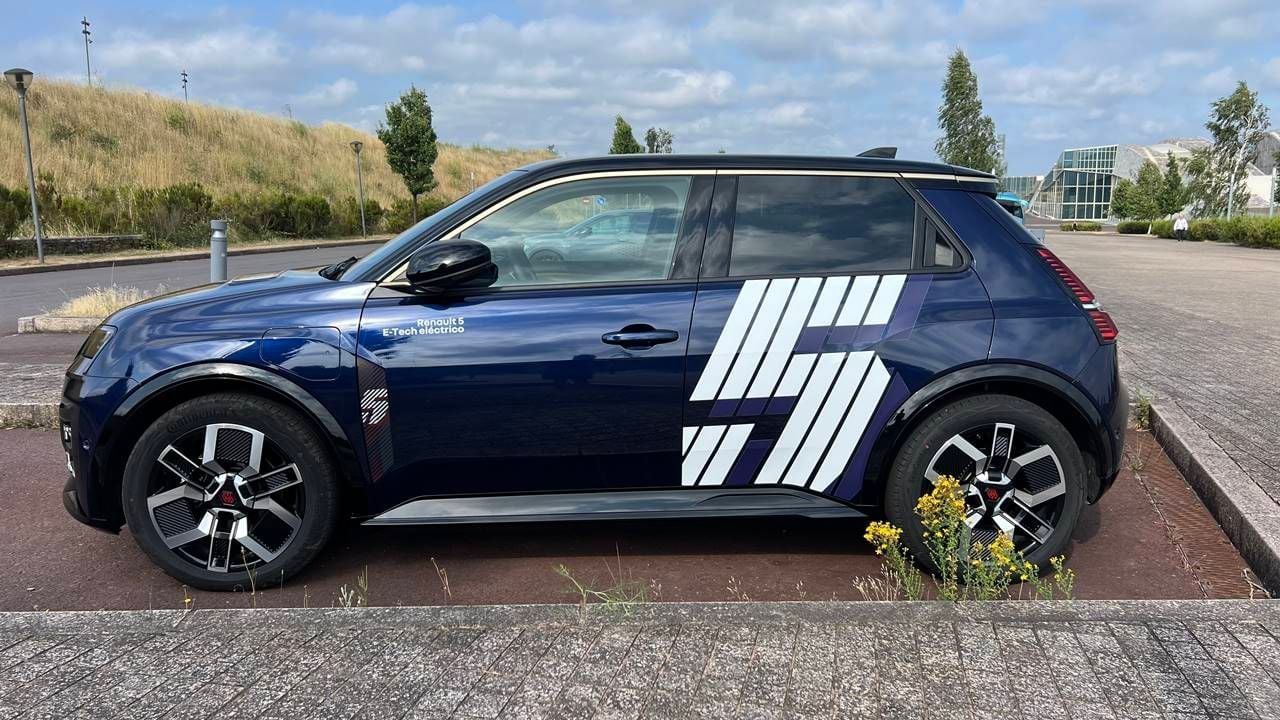 Prueba a 120 km/h Renault 5 E-TECH 52 kWh