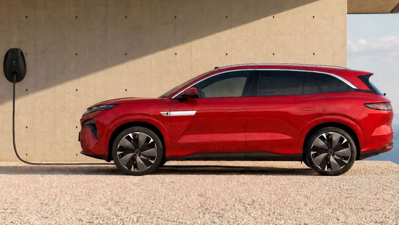 BYD Atto 8
