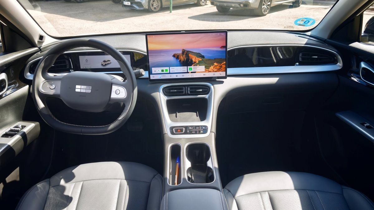 El Geely E2 llega a España con hasta 345 km de autonomía y un precio de derribo