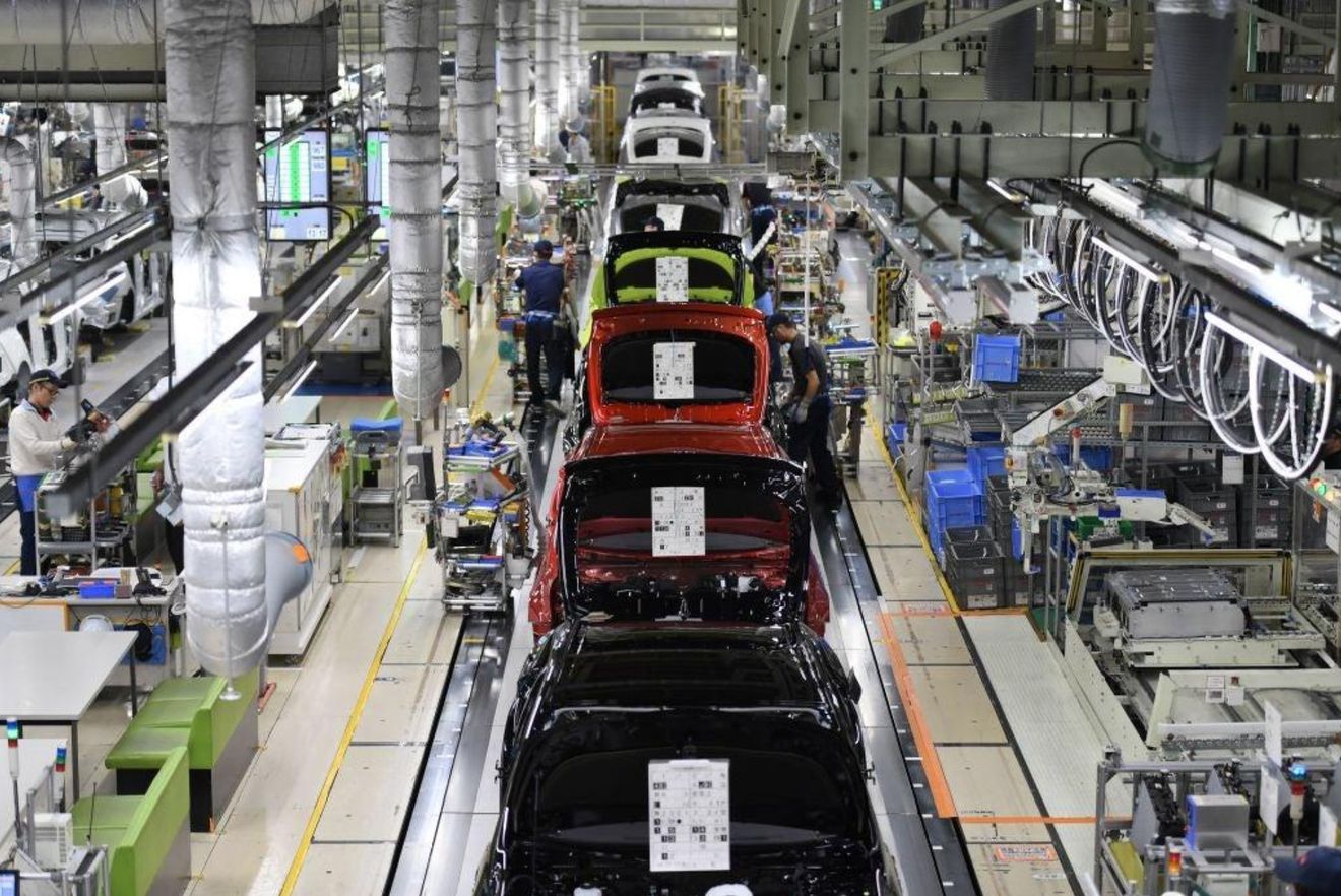 La rentabilidad de los grandes fabricantes se hunde y solo uno consigue mantenerse.