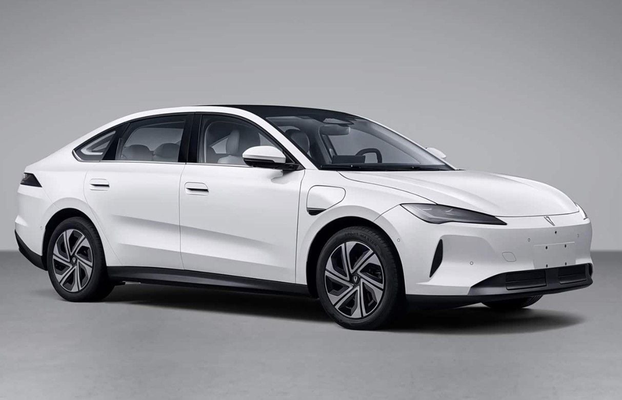 Volkswagen lanza en China el Jetta M6 eléctrico: hasta 555 km de autonomía y desde 10.600 euros al cambio