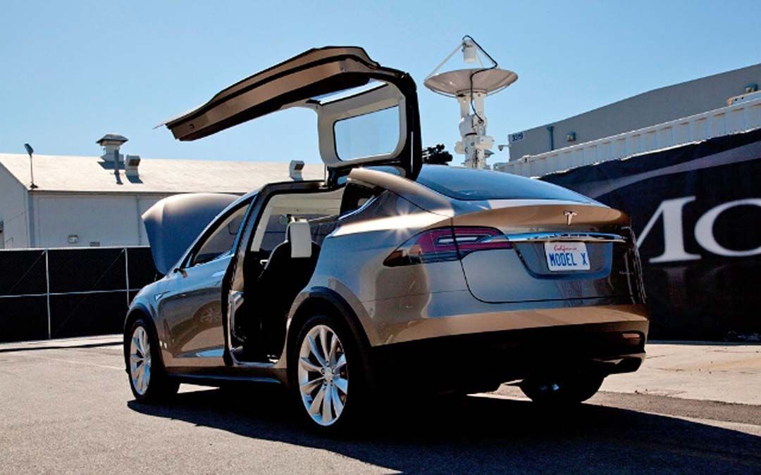 El Tesla Model X será el primer eléctrico que podrá llevar un remolque