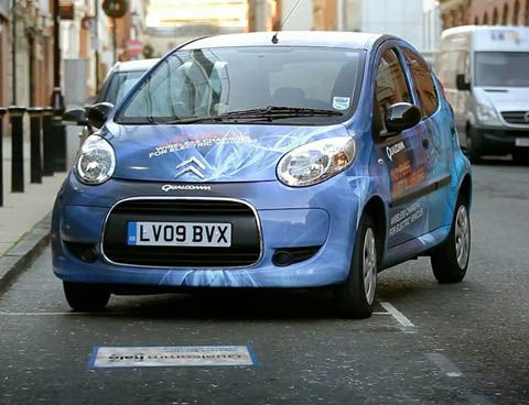 ¿Pueden los sistemas de recarga inalámbricos ayudar a la popularidad de los coches eléctricos?