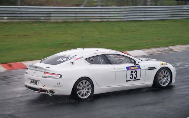 Un Aston Martin a hidrógeno rueda por Nürburgring