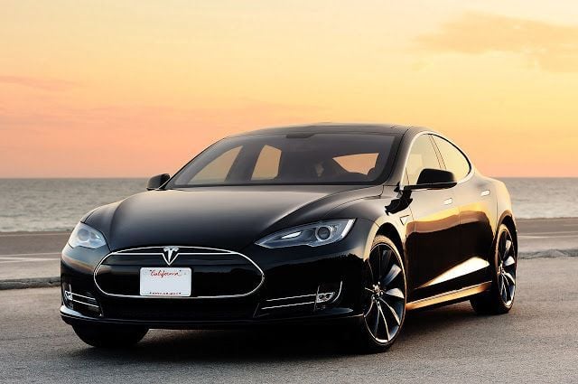 Tesla podría haber presionado a sus clientes para acelerar el ingreso de los depósitos