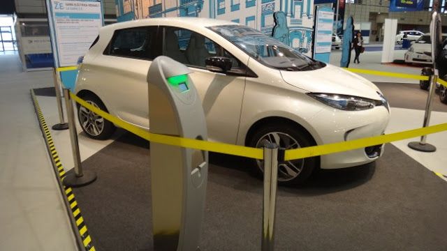 La venta de coches eléctricos cuesta arriba