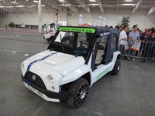 Extremadura apuesta por la movilidad eléctrica de la mano de Little Cars