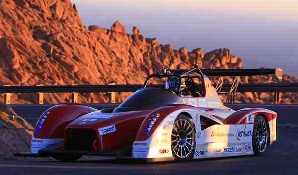 Mitsubishi domina los entrenamientos de Pikes Peak en la categoría de eléctricos