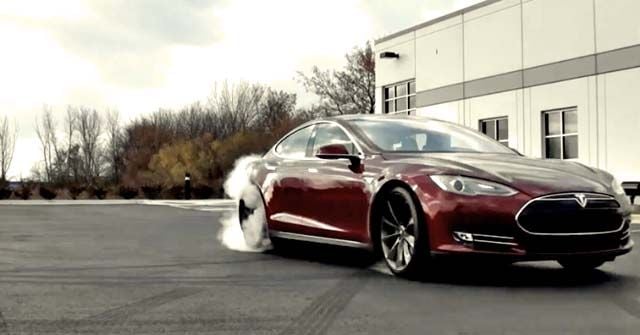 tesla-model-s-world-s-fastest-production-ev-54521_1