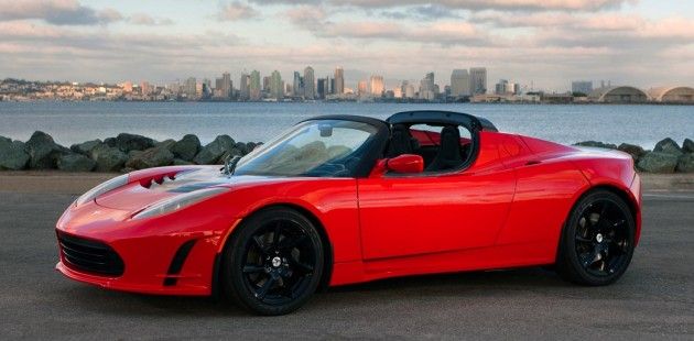 Habrá una segunda generación del Tesla Roadster, aunque tardará en llegar