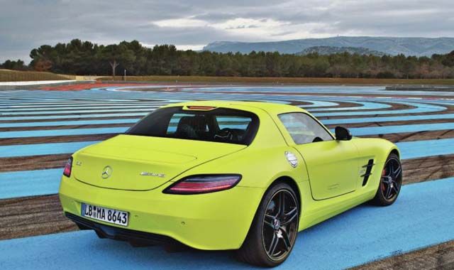 2014-mercedes-benz-SLS-AMG-electric-drive-passenger-side-rear-view