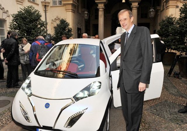 P-MOB, el coche solar europeo