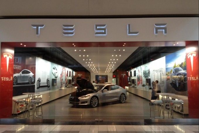 tienda tesla barcelona