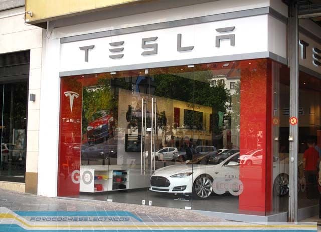 tesla-model-s-brusels-shop