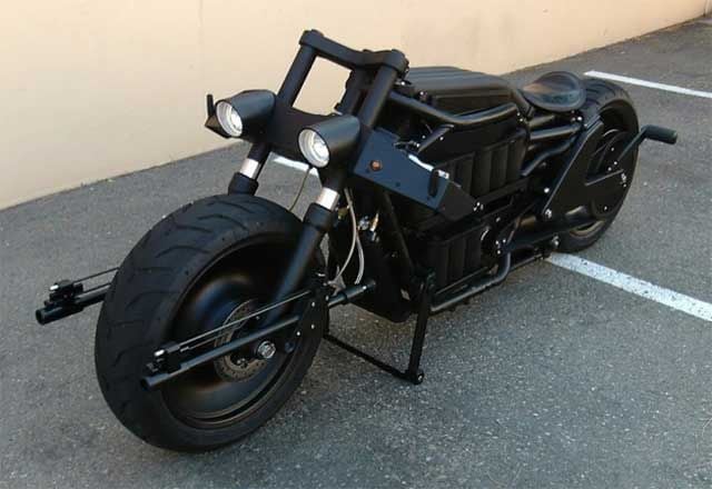 Batman pone a la venta su moto eléctrica en Ebay