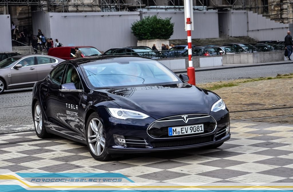 Prueba Tesla Model S 32