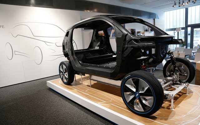 BMW-i3-EV-body-shell-front-three-quarters