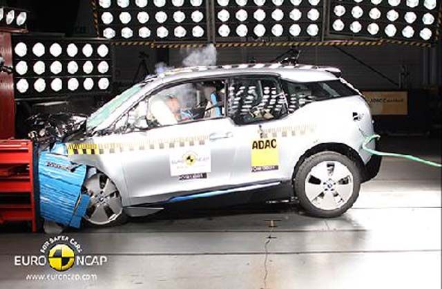 Respuesta a la puntuación euroNCAP del BMW i3