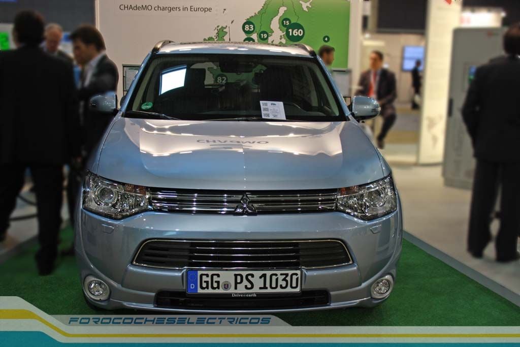 mitsubishi-outlander-phev-11