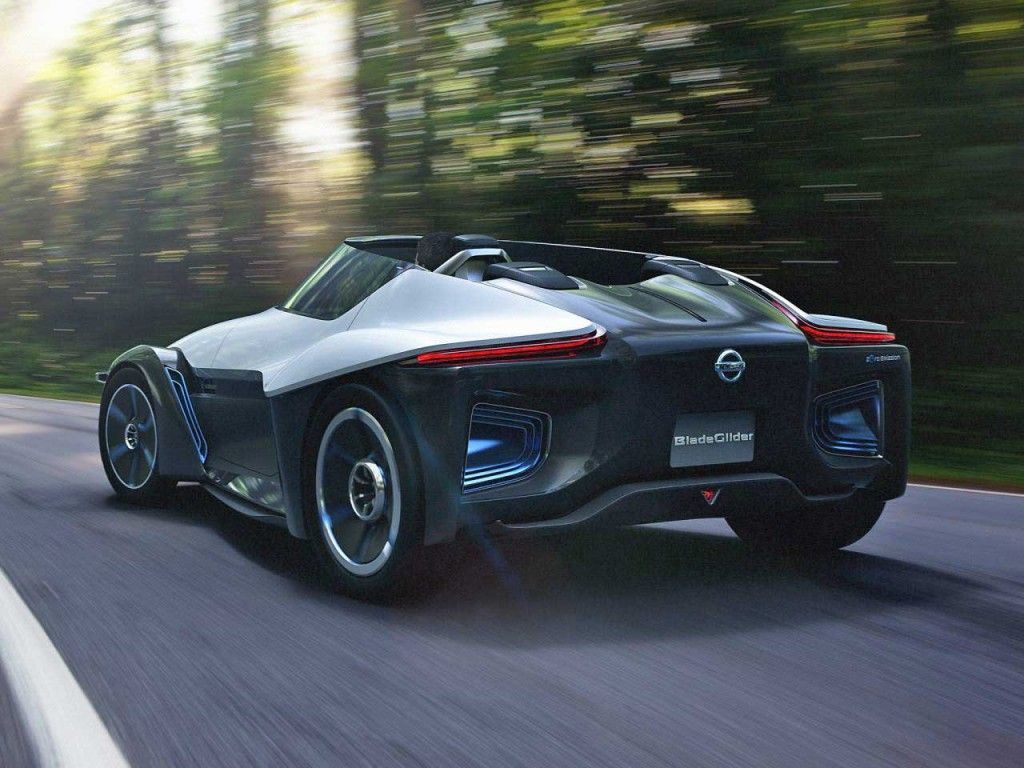 nissan-bladeglider-back